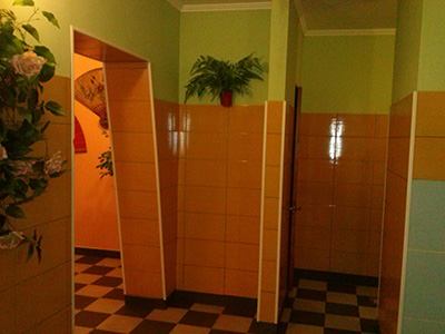 Укладка плитки, ремонт квартир